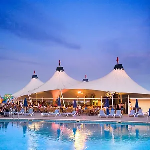 Globales Bouganvilla Hotel